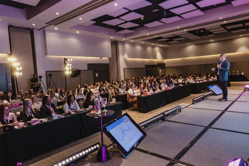 Galeria Summit Rental 2025