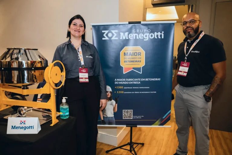 Estande grupo Menegotti no Summit Rental Gestoras 2026, Pullman Guarulhos
