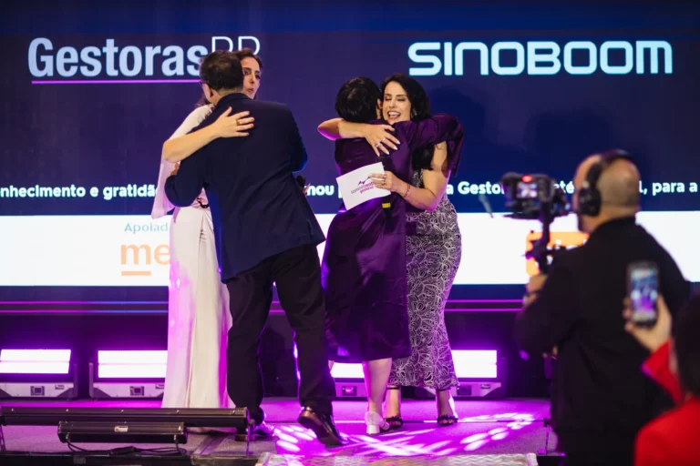 Homenagem Sinoboom no Summit Rental Gestoras 2026, Pullman Guarulhos