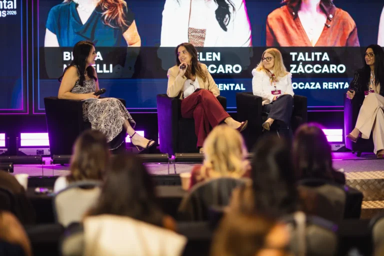 Painel nova geração no Summit Rental Gestoras 2026, Pullman Guarulhos
