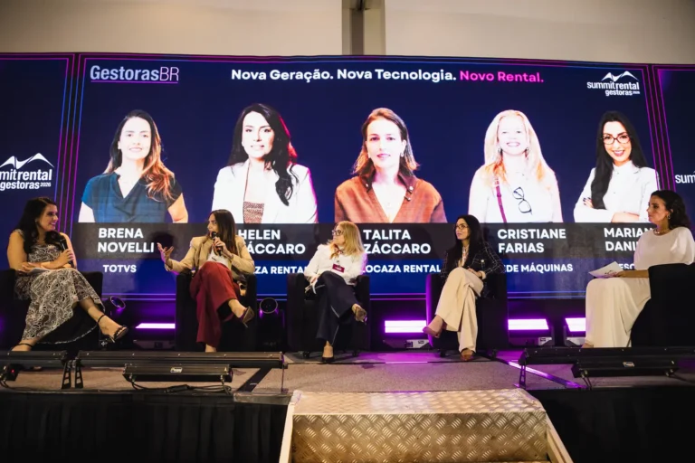 Painel nova geração palco no Summit Rental Gestoras 2026, Pullman Guarulhos